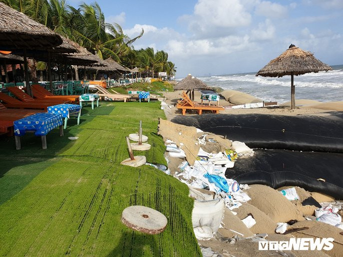 cua-dai-14-8-1119558-3-1737123 3