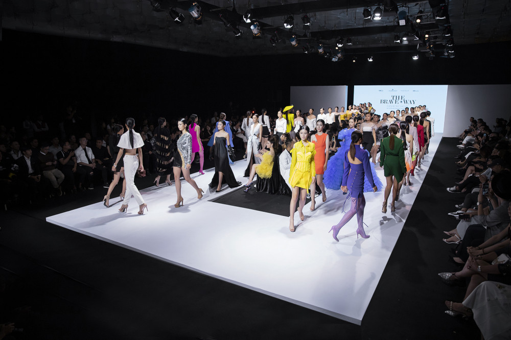 top60hoahauhoanvu (2) 13