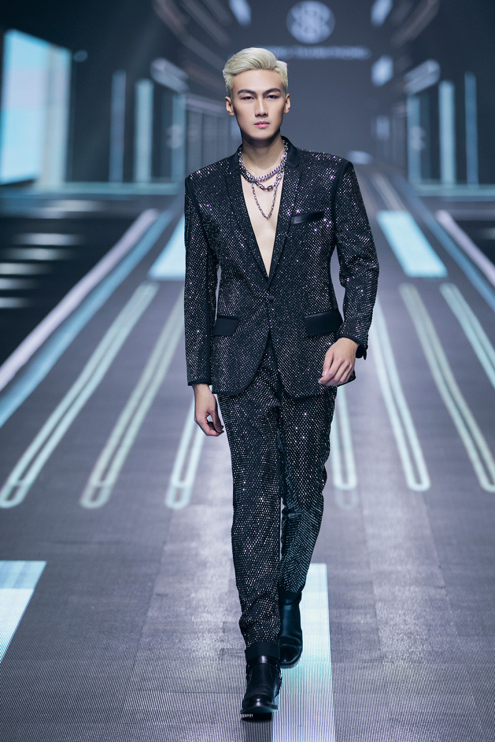 showchungthanhphong (11) 10