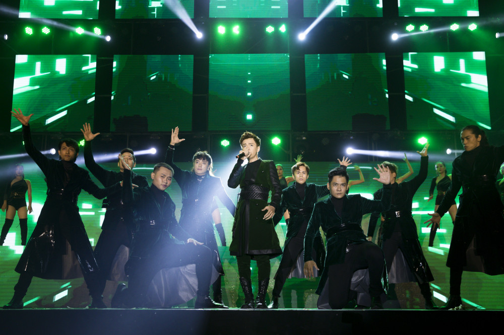 liveshowngokienhuy (8) 8