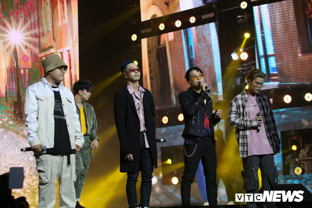 vheartbeatthang10 (7) 4