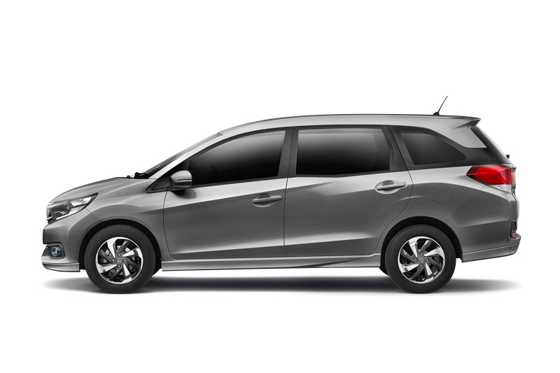 Honda-Mobilio-3 3