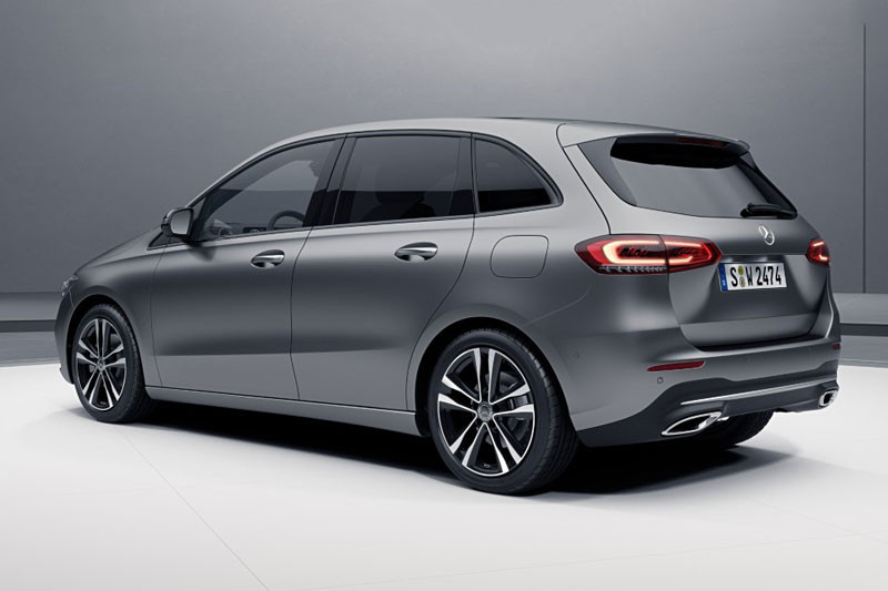 Mercedes-Benz-B-200-3 3