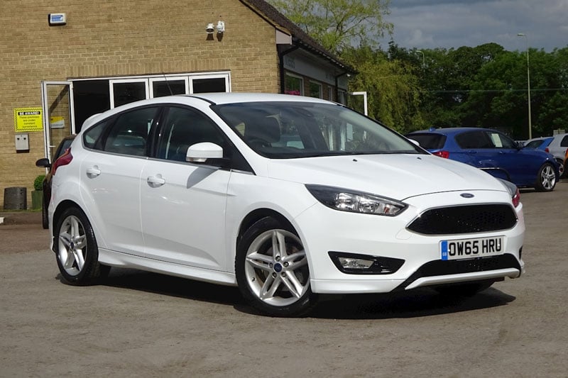 2-Ford-Focus