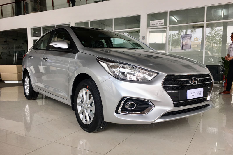 2-Hyundai-Accent