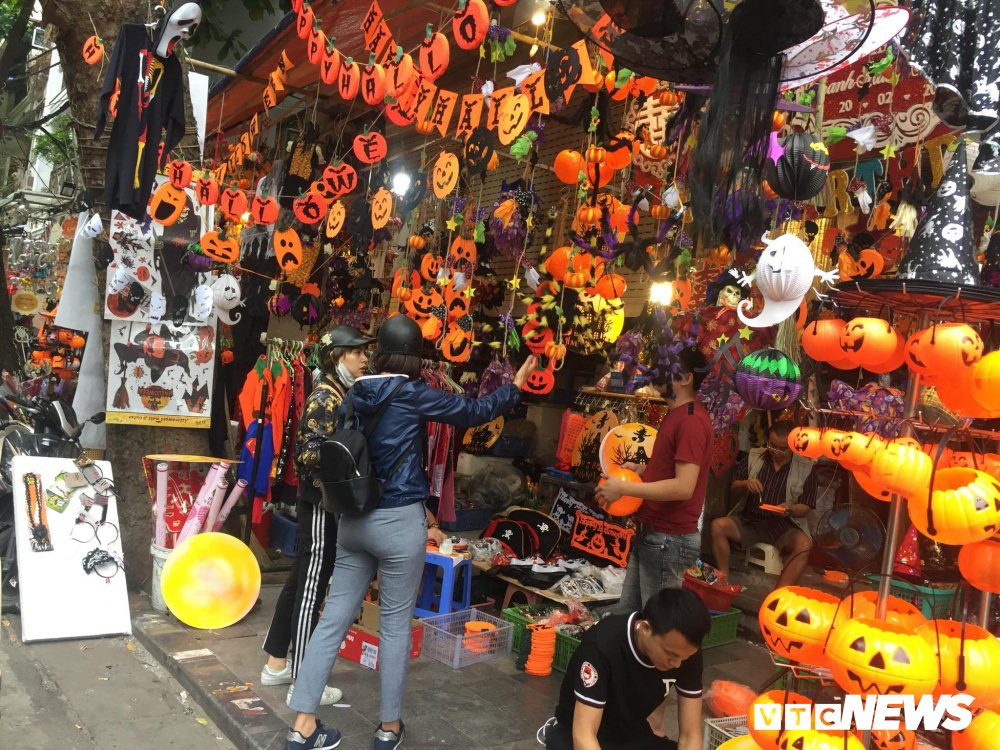 72694905_447379159223422_5398357455337947136_n 4