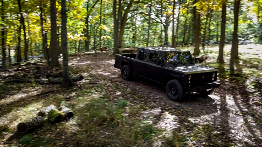 f7405bc6-2020-bollinger-b2-electric-pickup-truck-4