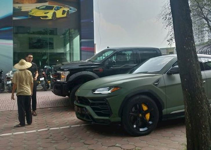 lamborghini-urus-du-mau-sac-ve-nuoc-phuc-vu-dai-gia-3 6