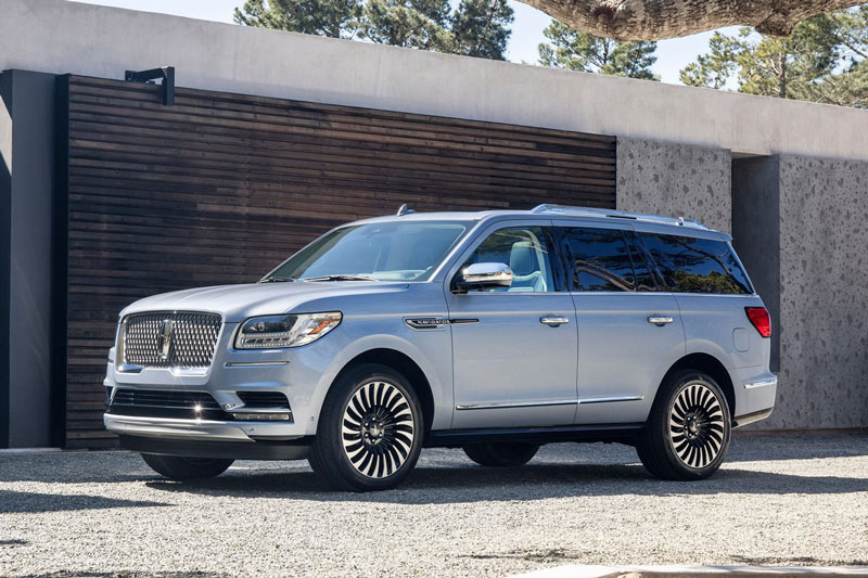 9-Lincoln-Navigator 9