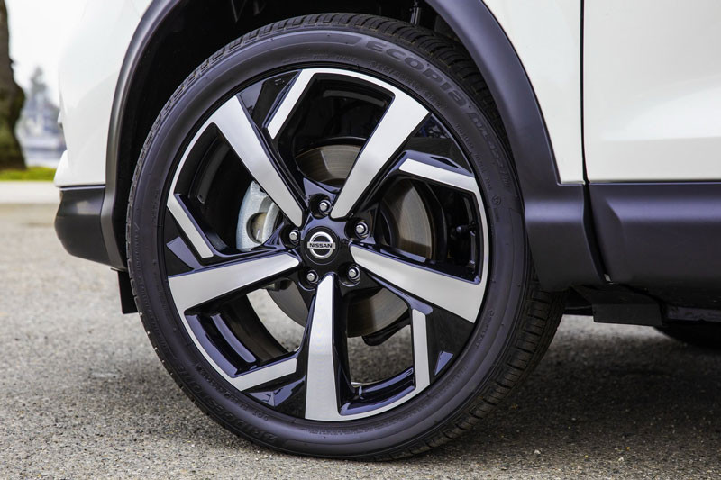 2020-nissan-rogue-sport-3 3