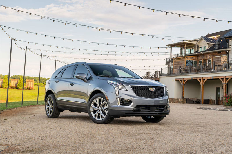 3-2020-Cadillac-XT5-Sport 3