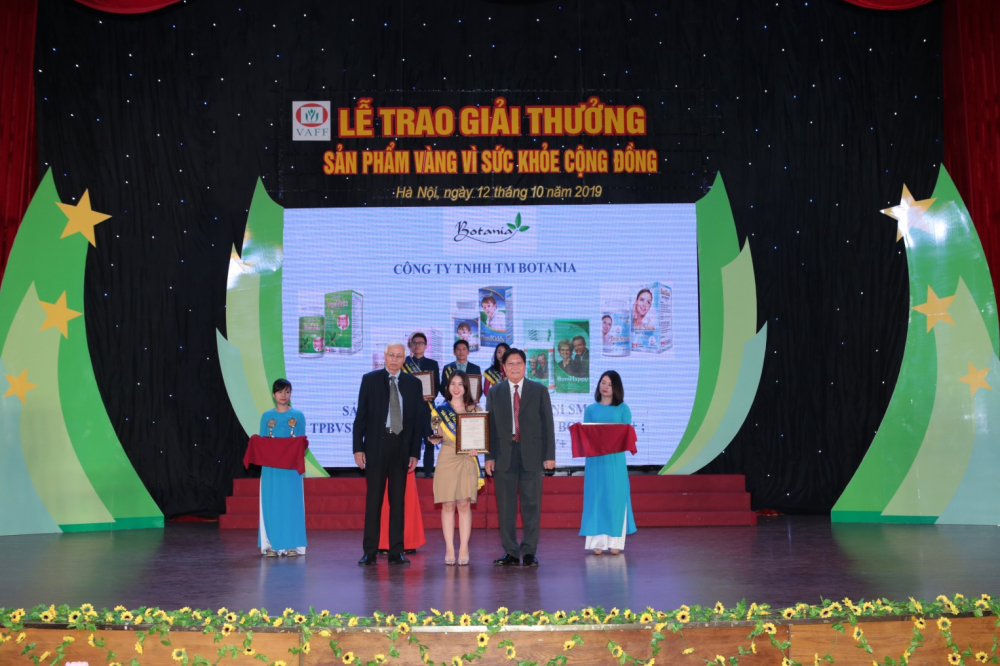 Công ty Botania lần thứ 4 nhận giải thưởng 'Sản phẩm vàng vì sức khỏe cộng đồng' - 1
