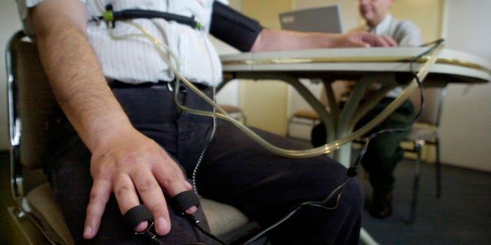 may phat hien nha trang