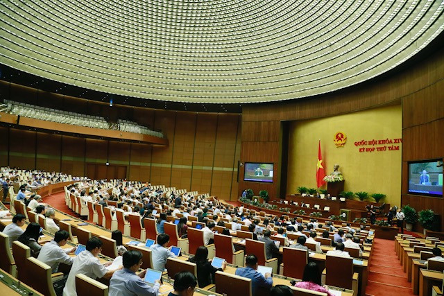 quoc hoi ky 8
