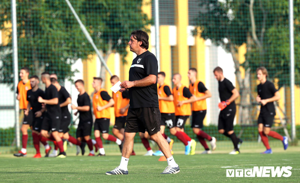 23 NQM - CLB SARAJEVO 05 3