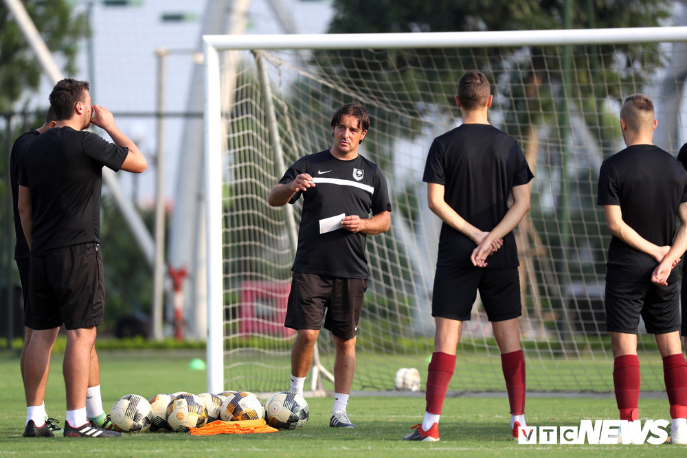 23 NQM - CLB SARAJEVO 06 4