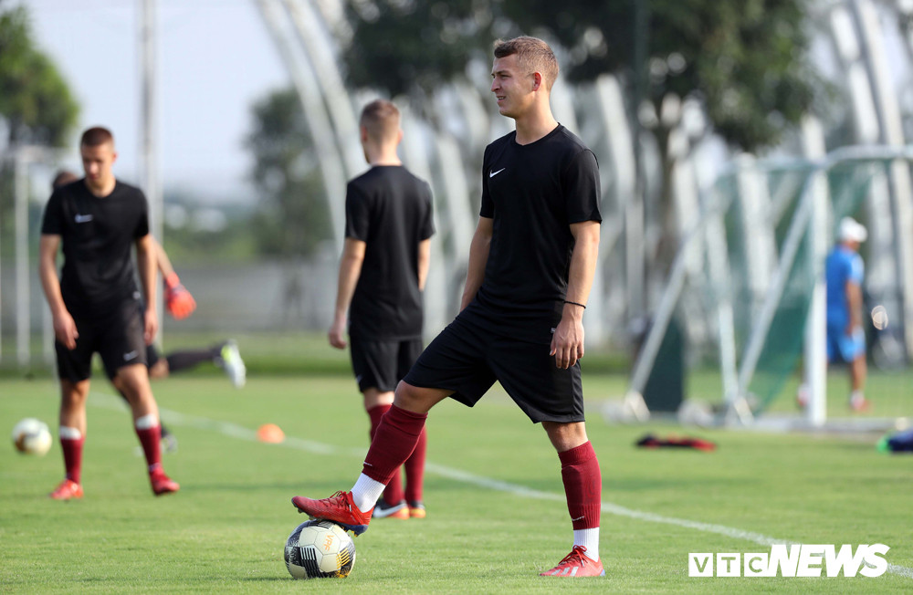 23 NQM - CLB SARAJEVO 09 6