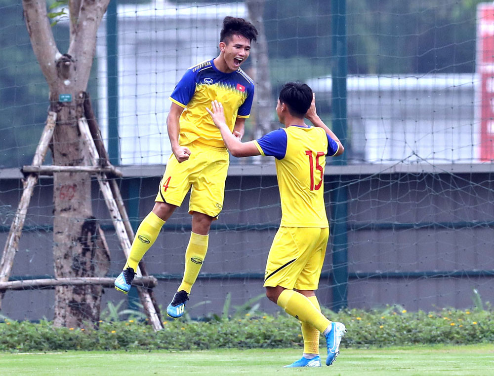 26 NQM - U19 VIET NAM vs U19 SARAJEVO 28 5