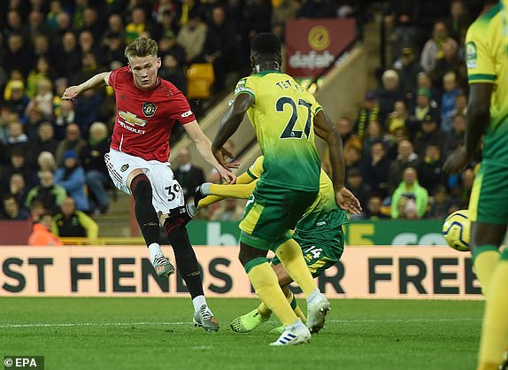 norwich vs mu (1) 8