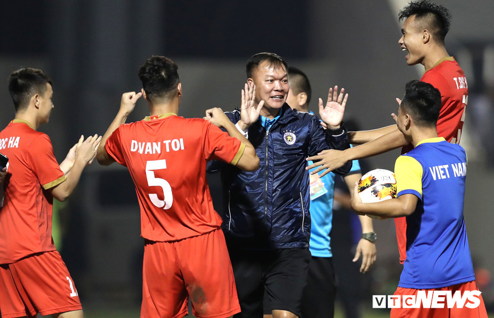 05 NQM - CK U21 VIET NAM vs U21 NHAT BAN 18 4