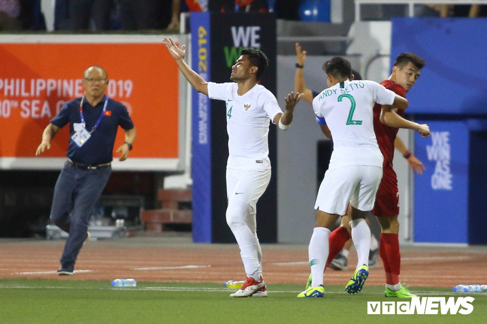 HLV Park Hang Seo phan ung (2) 4