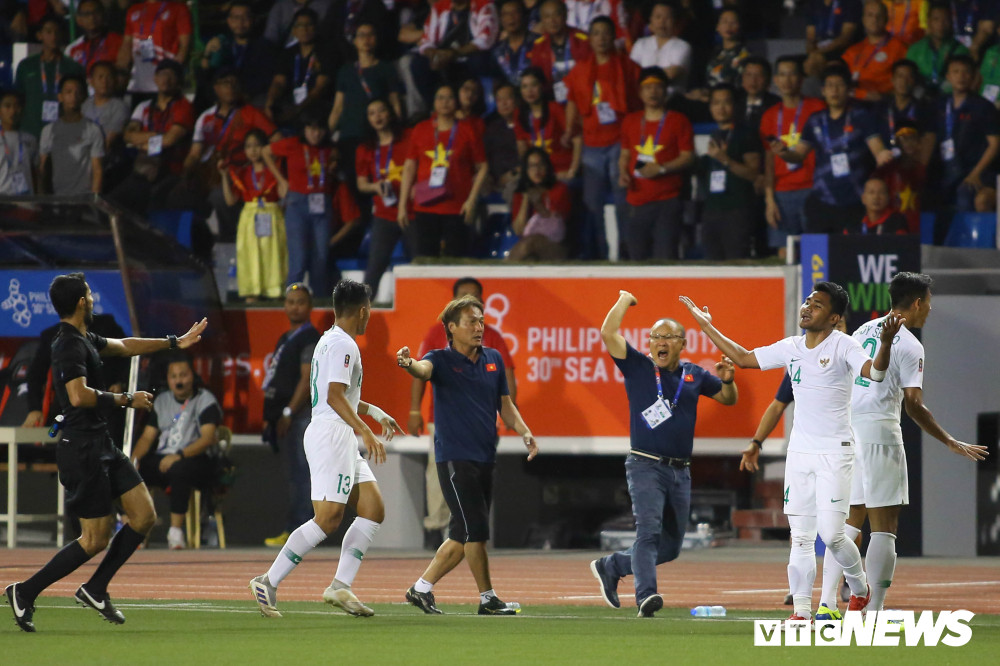 HLV Park Hang Seo phan ung (4) 6