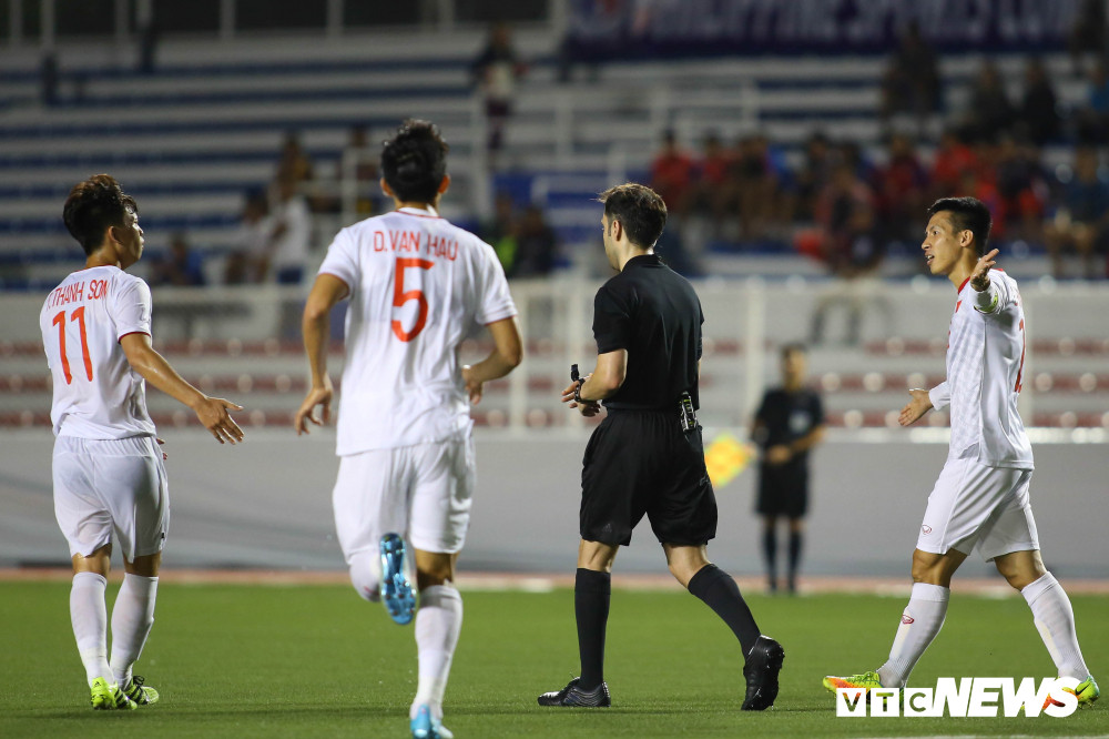 HLV Park Hang Seo (2)