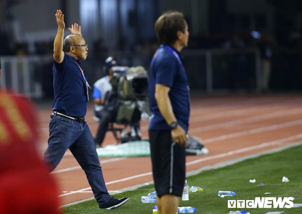 HLV Park Hang Seo (2) 26