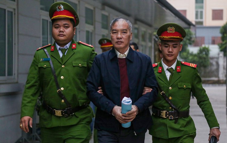 Le-Nam-Tra-1-8645-1576471695