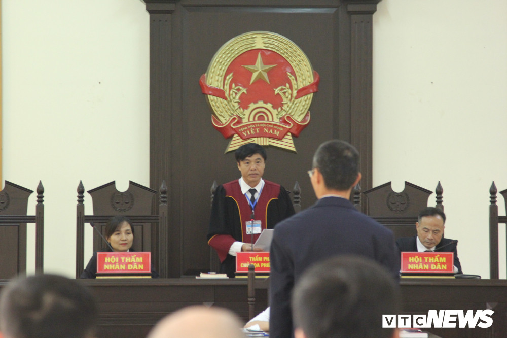 Hoãn phiên tòa xét xử cựu Chánh thanh tra Bộ TT&TT Đặng Anh Tuấn - 1