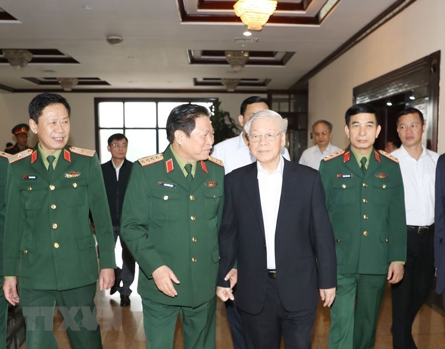 tong-bi-thu-chu-tri-hoi-nghi-tong-ket-cong-tac-quan-su-quoc-phong-6