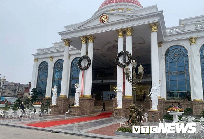 80127090_570089720448427_355542795831738368_n