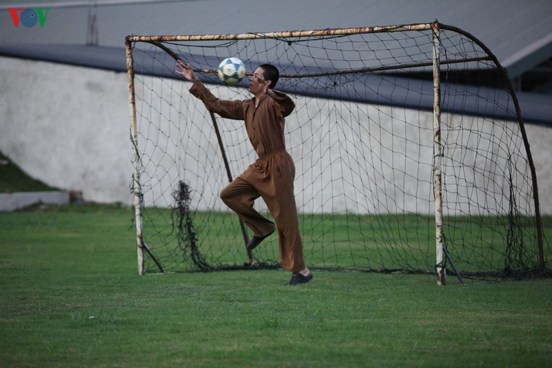 nha su da bong (10) 10