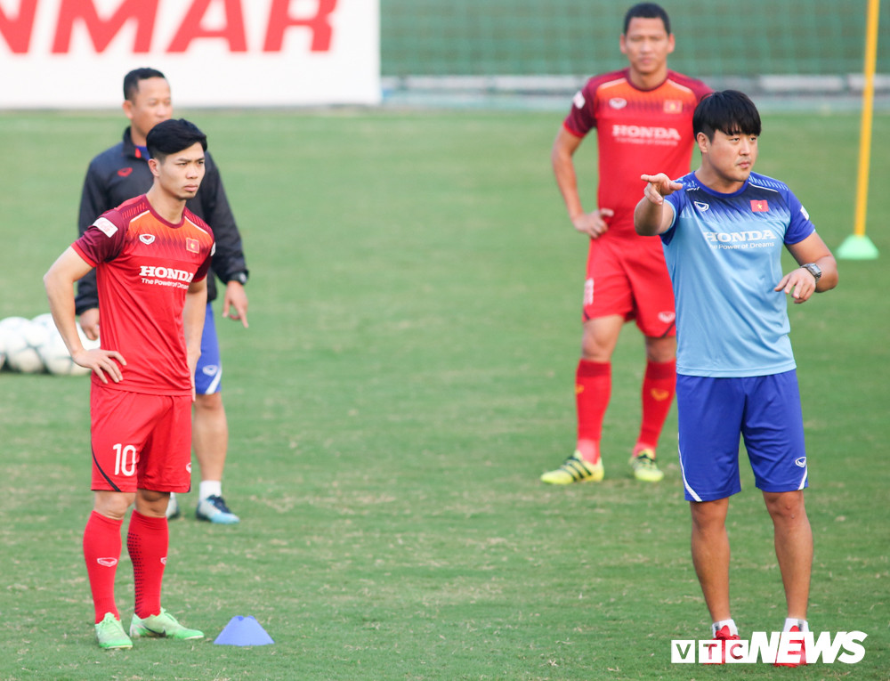 tuyen Viet Nam-10 10