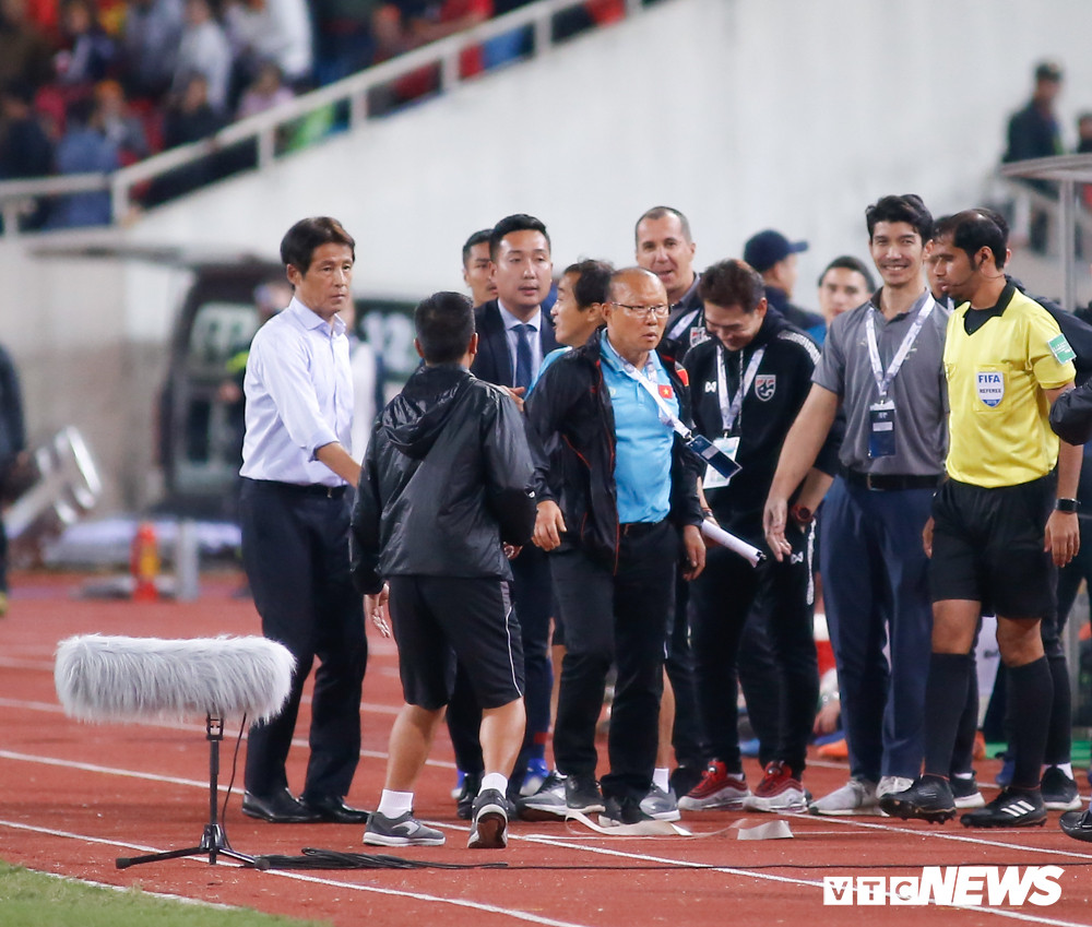 Park Hang Seo Viet Nam vs Thai Lan-22 15