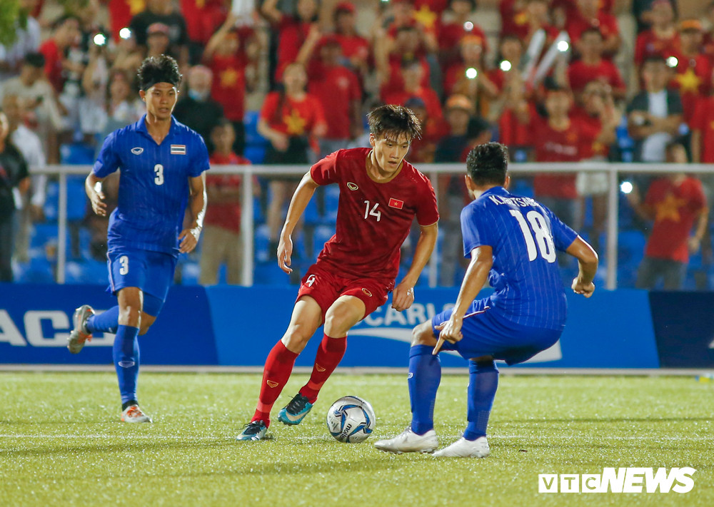 U22 Viet Nam nu Viet Nam-5 5