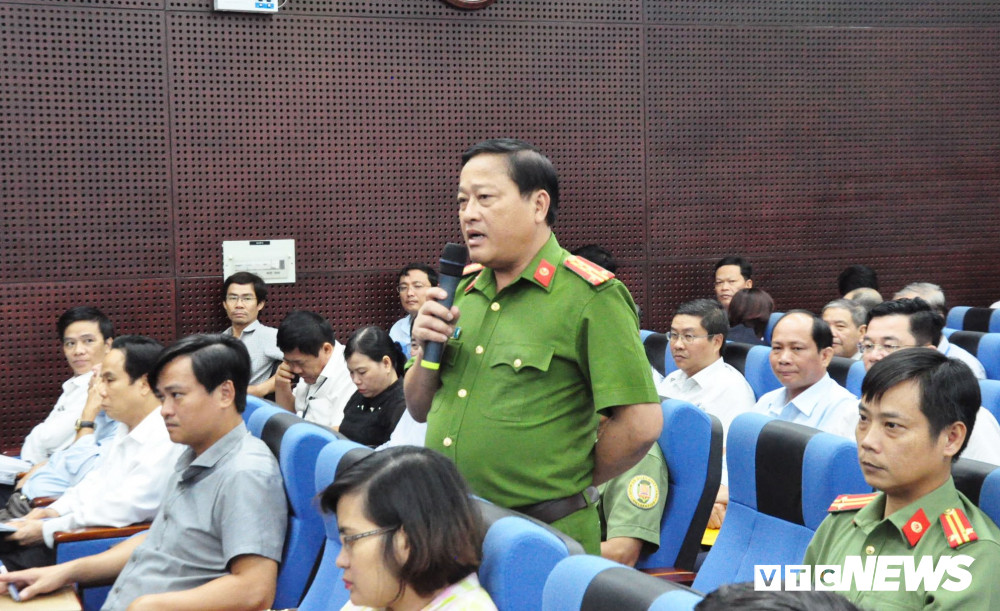 Anh-canh-sat-kinh-te