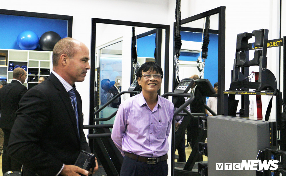 Anh-phong-kham-ACC 1