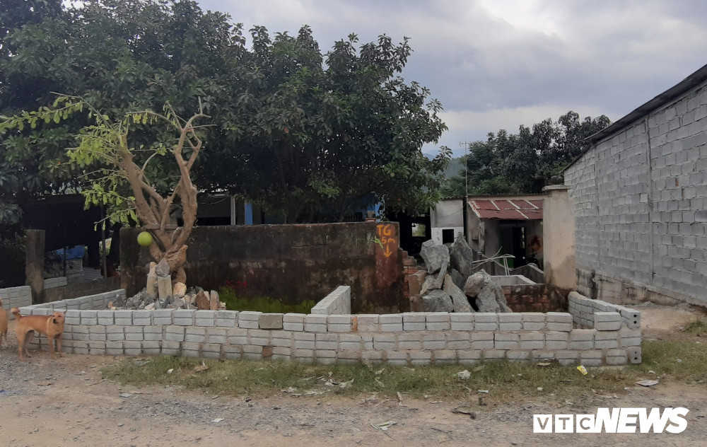 Anh-nha-trai-phep 11