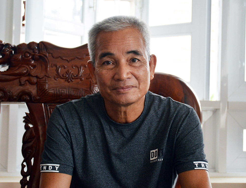 cong-an-lam-viec-voi-3-nguoi-vu-biet-thu-chuc-ti-cua-dai-gia-ca-mau-nghi-trung-dan-1