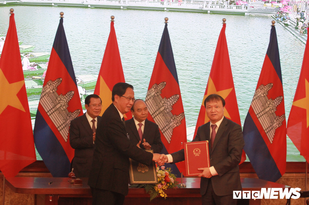 hopbaottcampuchia (2)