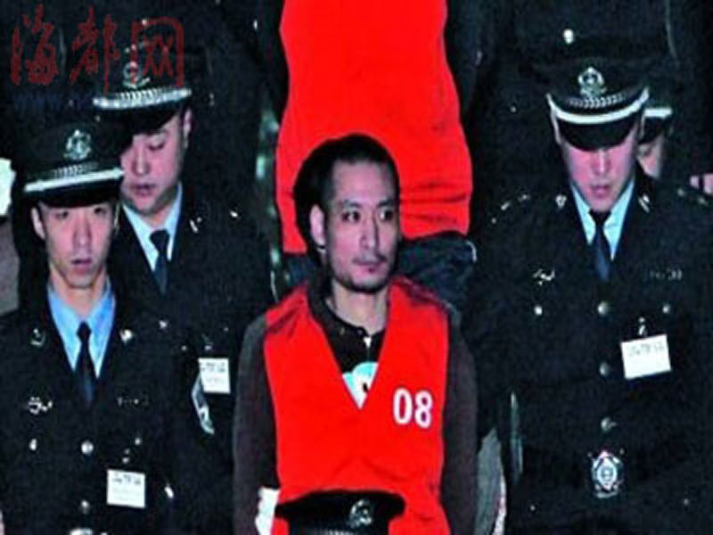 ba-trum-khet-tieng-trung-khanh-bao-hang-chuc-trai-tre-mua-vui 5