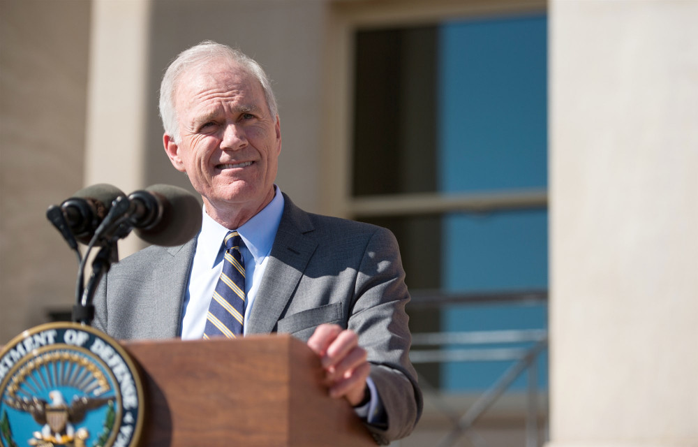 190715-richard-spencer-navy-cs-1029a_56fe2bd08928733a99c83f2d272be73b.fit-2000w