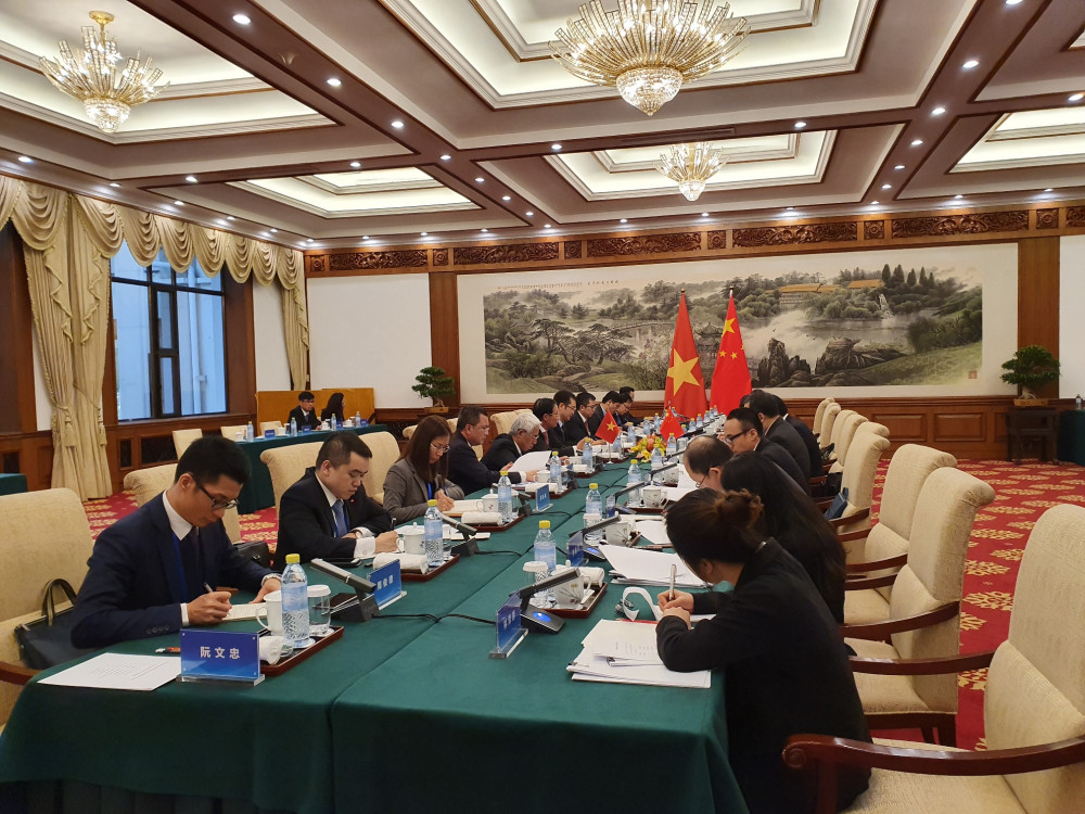 hoi dam la chieu huy