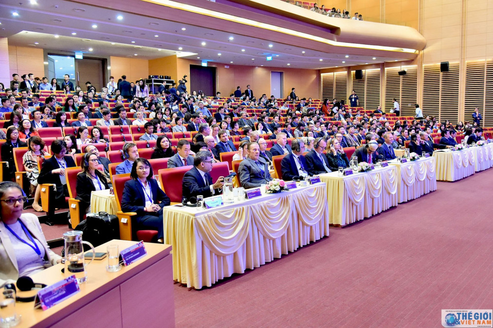 khai-mac-ho-i-nghi-gap-go-vuong-quoc-anh_8 3