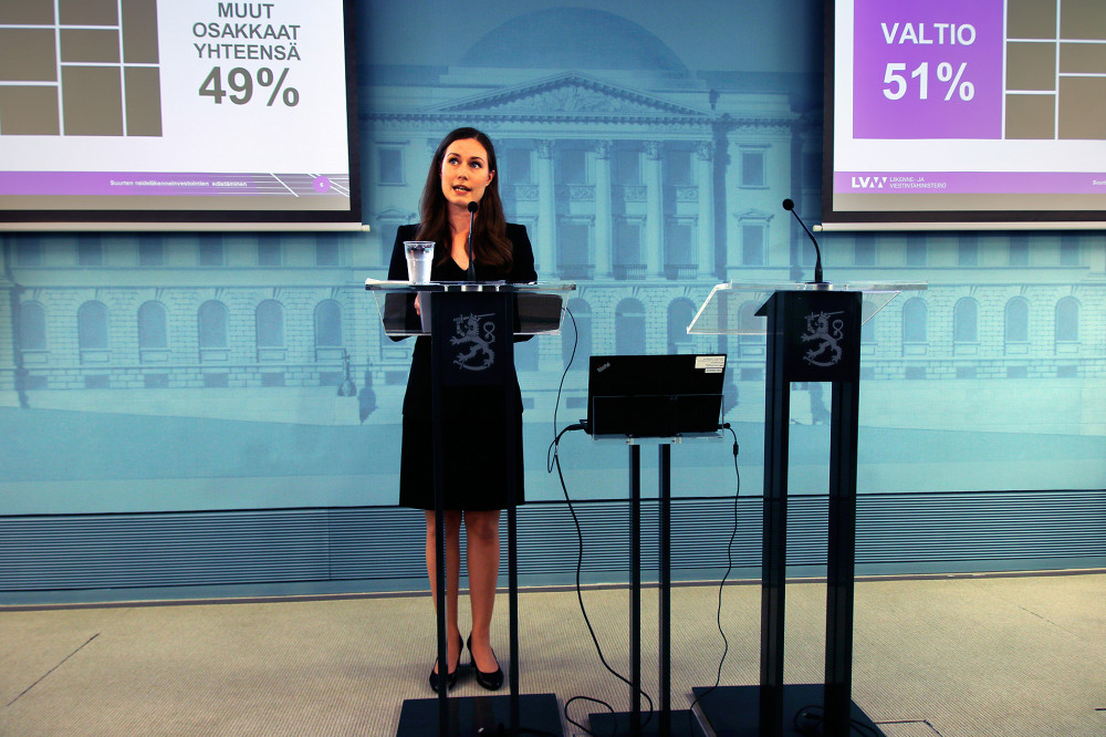 nu thu tuong phan lan-12 12