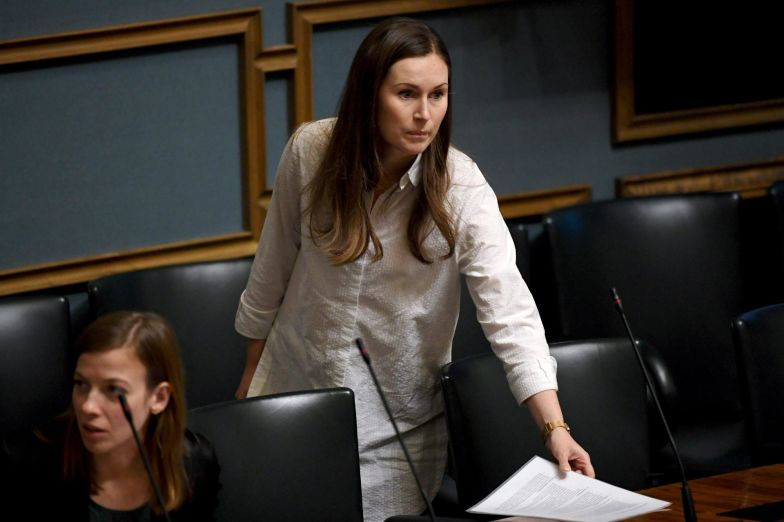 nu thu tuong phan lan-5-huf 4