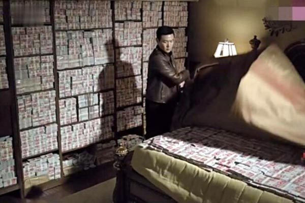 quan-nho-tham-nhung-khung-bi-thu-khu-pho-nhet-ca-trieu-te-lam-nem-ngu-1