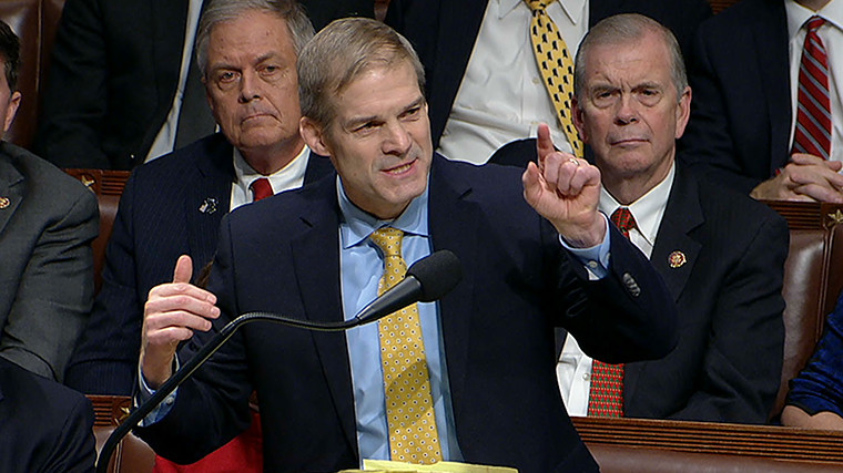 Ảnh: Nước Mỹ và cuộc bỏ phiếu luận tội Tổng thống trước nửa đêm - 17