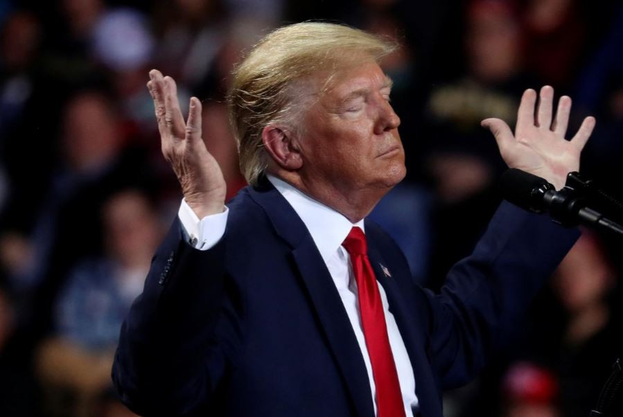 Ảnh: Nước Mỹ và cuộc bỏ phiếu luận tội Tổng thống trước nửa đêm - 25